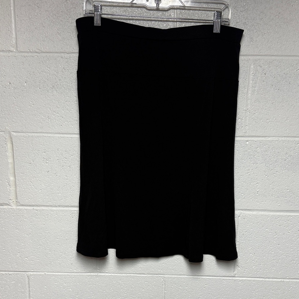 Liz Claiborne Black Midi Skirt - Picture 5 of 6